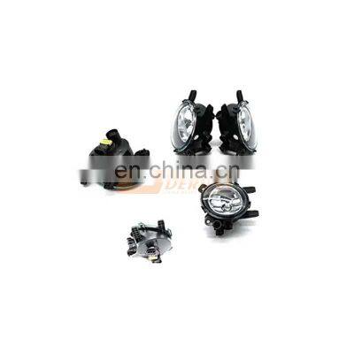 Sinotruk Howo Truck Spare Parts Suppliers Truck Engine Transmission Axle Cab Parts EZ9225720003 Front Fog Lamp (Left)