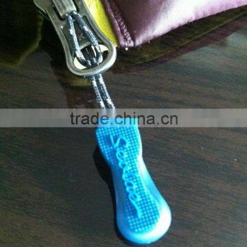 Fashion garment/backpack plastic zipper puller