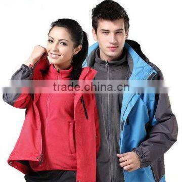 Outdoor hiking jacket with removable fleece jacekt