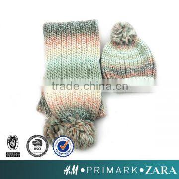 Beautiful long-distance dyeing knitting scarf and beanie set