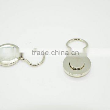 Elegant Appearance White Crystal Blink Magnetic Metal Eyeglass Holder photo-3