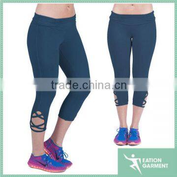 Slimming Style Scrunchy Waist Crossing Straps on the Bottom of Each Leg 4 Way Stretching Bodybuilding Fitness Yogo Leggings