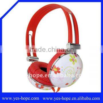 Fashionable stereo headphone super bass headset with cosplay water transferring design