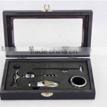 Luxury Corkscrew Wine Stopper Set Made in China