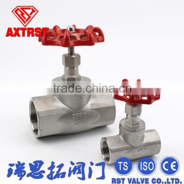 NPT 200wog CF8M/CF8 Threaded end Globe Valve