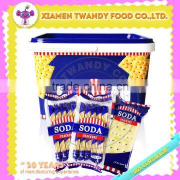 Popular 638g Milk Salt box packing Soda Crackers biscuits