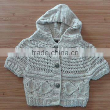 High Quality 2017 Hot Sale Girls' Cable-Knit Hooded Half Sleeve Kids Half Sleeve Sweater (BKN1494)