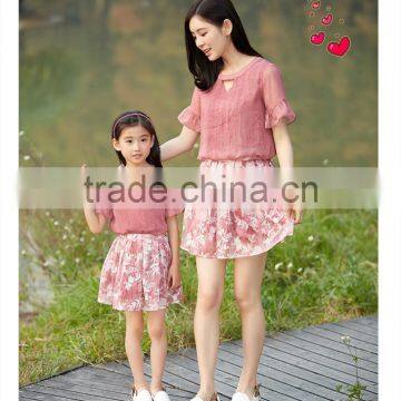 Casual Wears Mommy and Duather Wear t Shirt Family Set Clothes photo-4