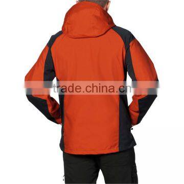 Men Weatherproof Jacket for Hiking in the Wind and Rain photo-3