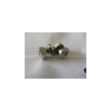 Tightening the Captive Screws photo-2