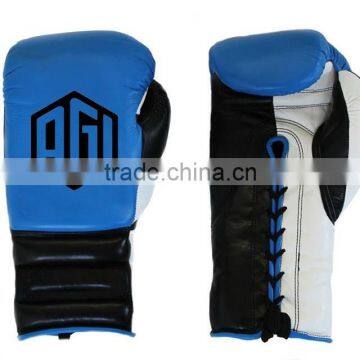 Professional boxing gloves