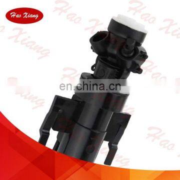 AUTO Headlamp Washer Spray Nozzle 61677275657