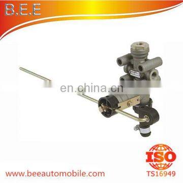 Truck Leveling Valve MAN 81436106135 81436106117 81436106116 RENAULT 5021170187