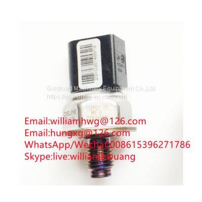 Fuel Rail High Pressure Sensor 55PP40-01 55PP4001 5WS40755 1717578 BK2Q-9D280-AB 55PP07-02