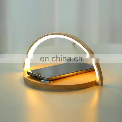 Wireless Charger LED Table Lamp DC5V 10W USB Charging LED Desk Lamp Light Adjustment Table Bedside Lamp With Phone Holder