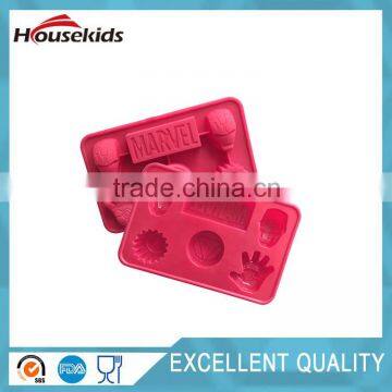 Hot selling cute iron man silicone ice cube tray soap mold for wholesales