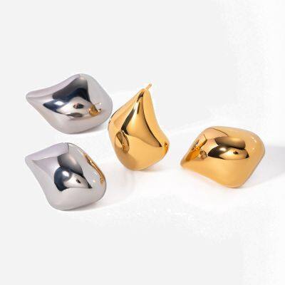 Trendy Stainless Steel Jewelry Set - Necklace and Earrings for Wholesale