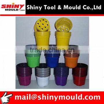 big plastic flower pot mould