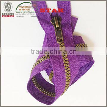 plastic slippers zipper