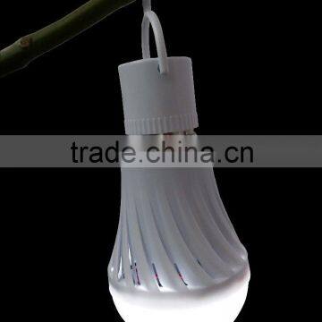 Latest Design E27 Rechargeable Led Emergency Light for Lamps From the Battery Supplier's Choice