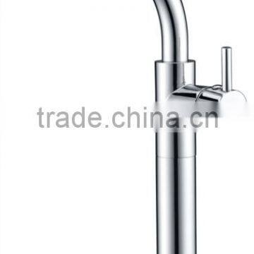 Polished Surface Treatment single handle lavatory faucet