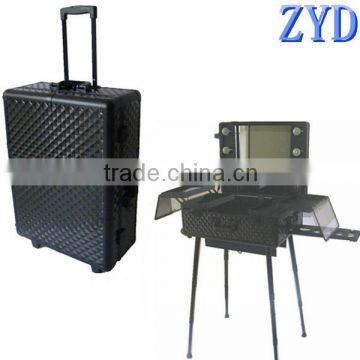 Diamond pattern lighted makeup train case, LED casing with trolley,aluminum makeup case with light