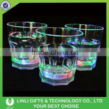 2016 Plastic Multicolor Flashing LED Whisky Glass