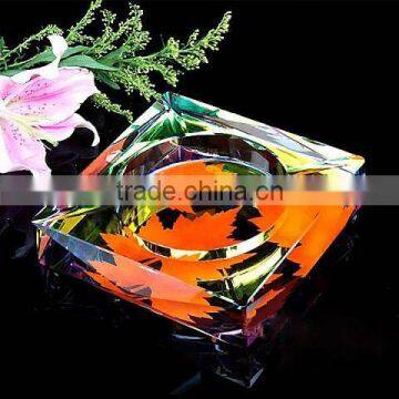 2016 New Style wholesale high quality square crystal glass ashtray