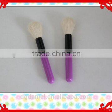 2016 newly fashion and deluxe rose red handle makeup brushes