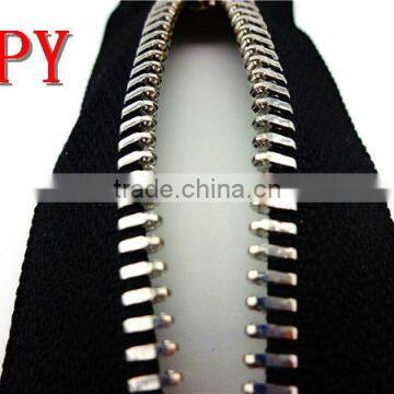 smooth teeth metal zipper with good quality