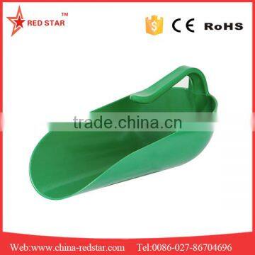 livestock green large plastic ice scoop shovel with inverted handle