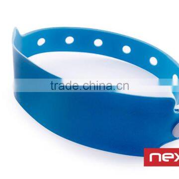 One Time Used RFID Wristband Soft Pvc Disposable Rfid Wristbands for Events photo-3