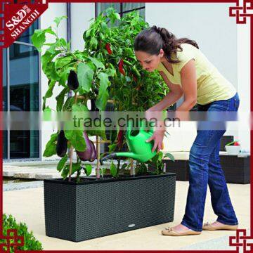 Large size rectangular UV-resistant resin wicker flower planter manual vegetable seed planter