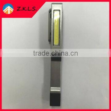 Powerful LED Pen Light With Rotatable Clip photo-2