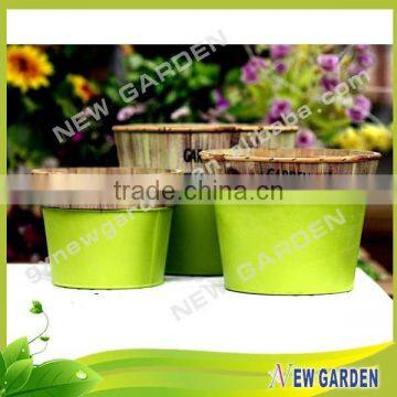 Different Sizes and Shape Colorful metal / wooden barrel flower pot