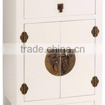 CREAM ORIENTAL WOODEN CABINET W/2 DOORS & 1 DRAWER