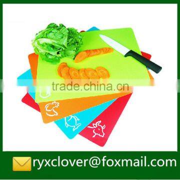 Customized kitchen thin plastic cutting board