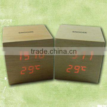 New Classical Red LED Wooden Desktop USB Alarm Clock with Touch Function