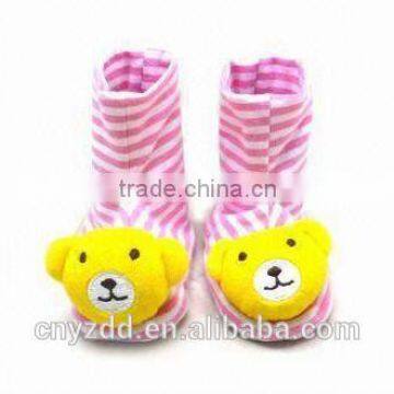 kid's animal nead socks/Soft Toy Head Babies' Booties with Rattle /baby animal socks