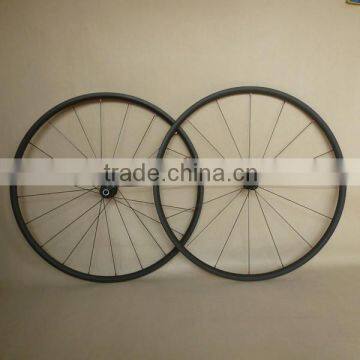 Only 1018g super light weight carbon wheels tubular 700C 20mm depth Front 16H Rear 20H 3K matt