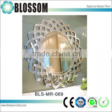 luxury elegant sun flower shape 90*90 decorative mirror                        
                                                                                Supplier's Choice