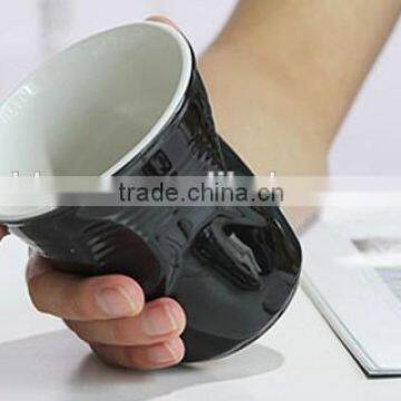 Cheaper Ceramic Crinkle Cup in Creative Shape photo-3