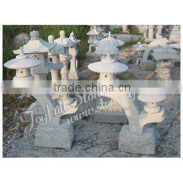 Chinese Garden Stone Lanterns