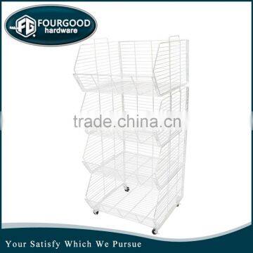 China custom clothes wire basket with wheels