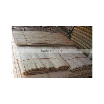 Eucalyptus core veneer 1270 x 640 x 1.7