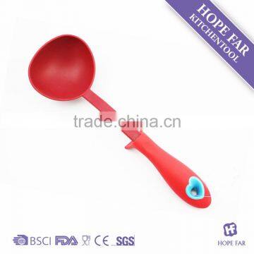 0900019 Novel designed red color nylon soup ladle with holding feet