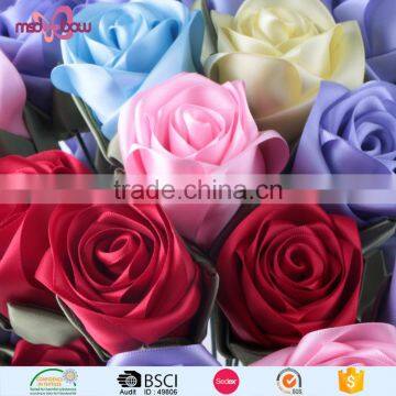 Ribbon Roses Wedding Flower Arrangements photo-2