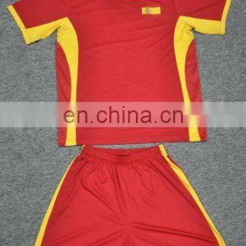 2012 Custom New Design Red Soccer Jerseys Uniforms