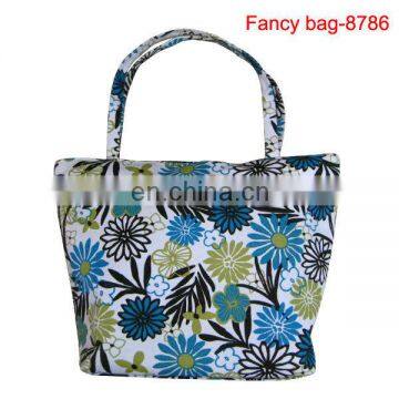 Large capacity tote beach bag cooler