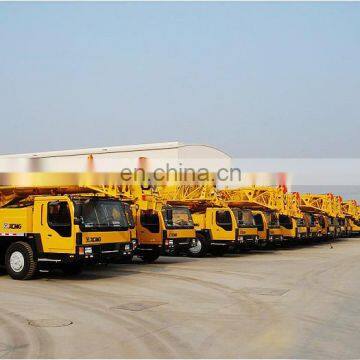 China Hot Sell Truck Mounted Crane Mobile Crane 70t in Stock photo-3